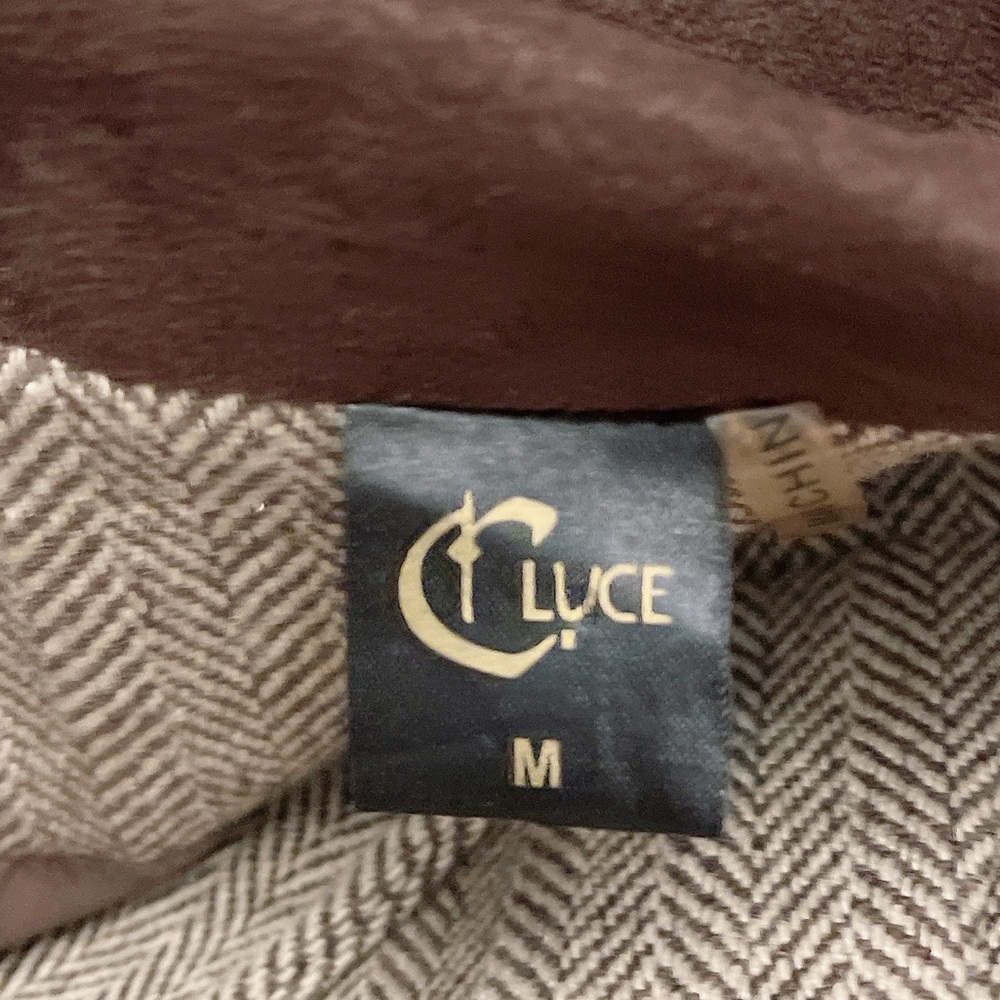 Coat - Picture 6 of 6